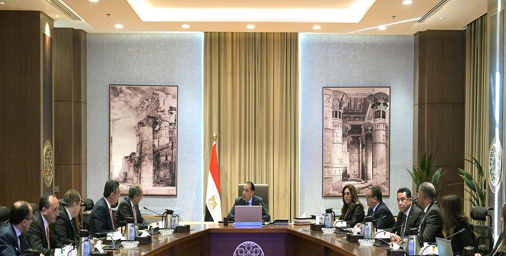 Madbouly reviews unified subsidy card system 

